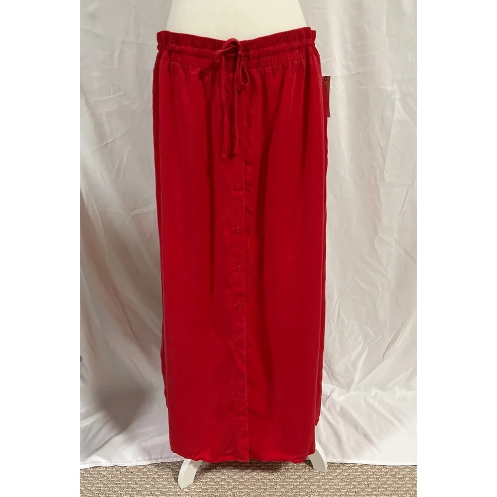 BNWT Anthropologie Cloth & Stone Red Button Down Maxi Skirt sz XL - Picture 1 of 1